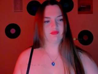 megan-sparkling live on CamSoda