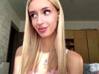NerissaKapusniak — cam show live