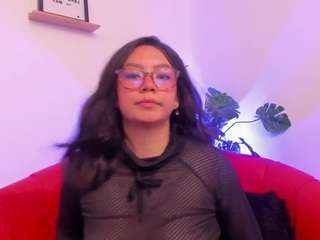 aria-rosee Live Webcam on CamSoda