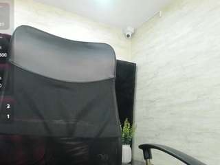 Candy-Lyn live cam preview