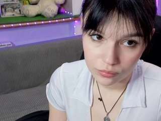 Alexandra live cam preview