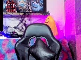 Megan-Fox-23 live cam preview