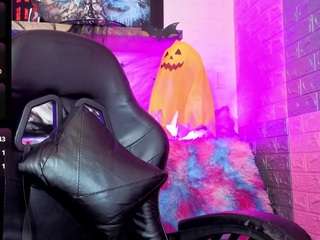 Megan-Fox-23 live cam preview