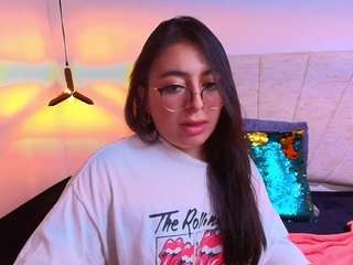 Mia-Wils live cam preview