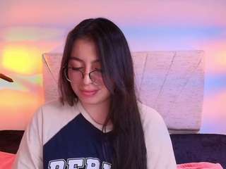 Mia-Wils live cam preview
