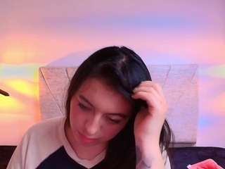 Mia-Wils live cam preview