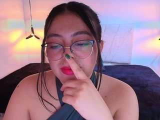Mia-Wils live cam preview