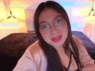 Mia-Wils live cam preview