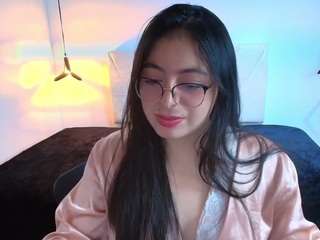 Mia-Wils live cam preview