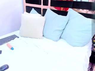 rubi-leyre live cam preview