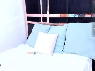 rubi-leyre live cam preview