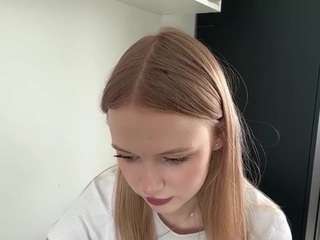 le modèle andreamordeci est en webcam porno dans un show sur le site camsoda, il possède les tags suivants: ahegao,skinny,ass,orgasm,pov,public,role play,sex toys,sexting,sexy,smoking,no drinking,solo,spank,spanking,strip,striptease,tattoos,tease,toys