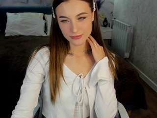 caroline-prescott2
