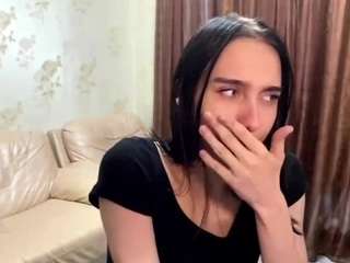 EvitaSarconi live cam preview