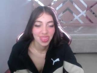 KiaraStar-Ch live cam preview