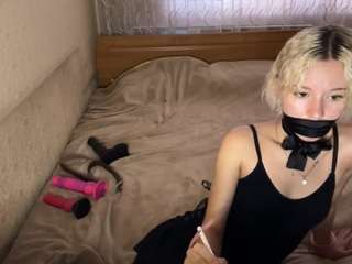 LaraKonzen — cam show live