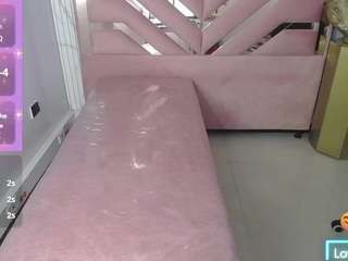 mia-pink-ch