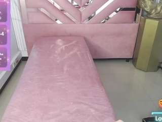 mia-pink-ch