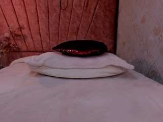 Zoe-Sweet1 live cam preview