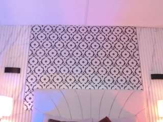 Chloe-Brm live cam preview
