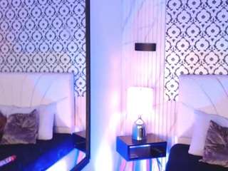 Chloe-Brm live cam preview