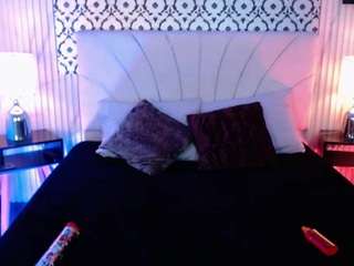 Chloe-Brm live cam preview