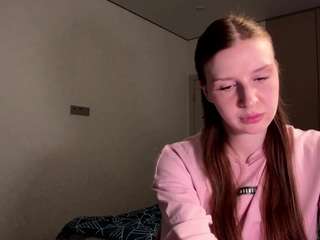 Mary live cam preview