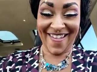lushdiamondz webcam