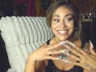 Explore Lushdiamondz, she wants to masturbate for your ecstasy lushdiamondz from CamSoda