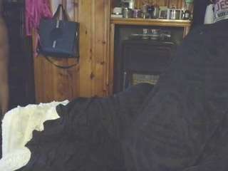 lushdiamondz webcam model