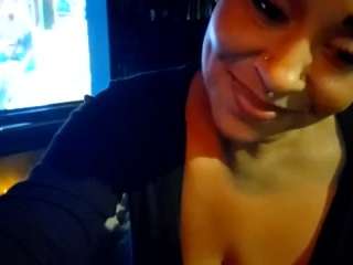 lushdiamondz's CamSoda show and profile