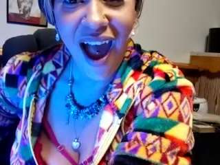 lushdiamondz Live Webcam on CamSoda