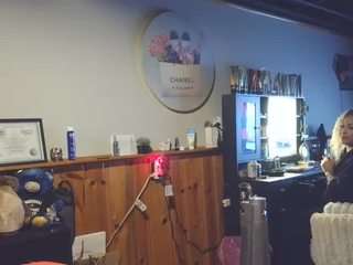 Live webcam model lushdiamondz on Soda Cams