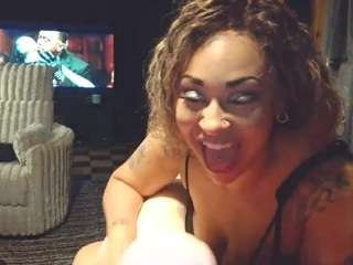 Live webcam model lushdiamondz on Soda Cams