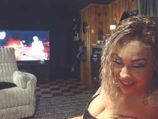 Live webcam model lushdiamondz on Soda Cams