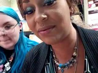 LushDiamonds live cam