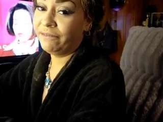 lushdiamondz's CamSoda show and profile