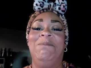 lushdiamondz's CamSoda show and profile