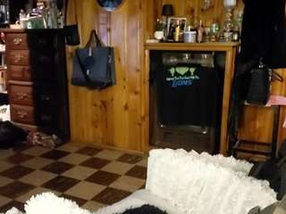 lushdiamondz's CamSoda show and profile