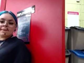 Live webcam model lushdiamondz on Soda Cams