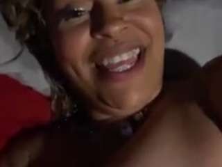 Live webcam model lushdiamondz on Soda Cams