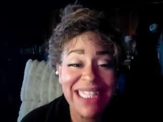 Live webcam model lushdiamondz on Soda Cams