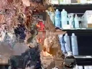 هذا النموذج مباشر الآن. lushdiamondz