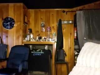 Lushdiamondz's cam show statistics and live stream