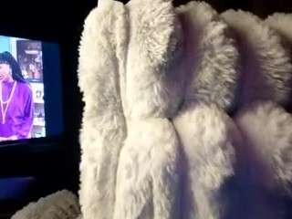 Lushdiamondz's cam show statistics and live stream