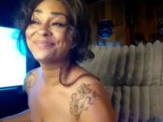 lushdiamondz live webcam show