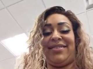LushDiamonds live cam preview