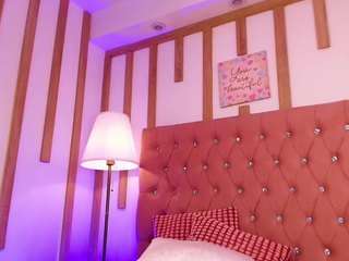 DaphneVelmont live cam preview
