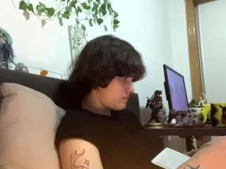 Lissa live cam preview