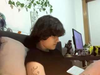 Lissa live cam preview